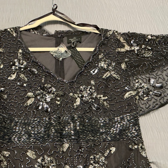 NWOT Adrianna Papell pewter beaded gown SZ 6 - Picture 7 of 9